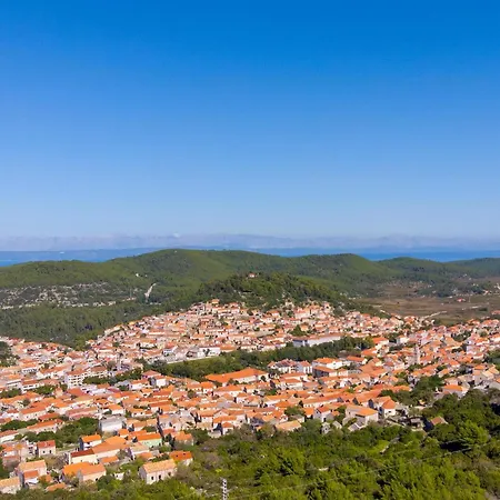 Lejlighed 2 Bedroom In Karbuni Potirna